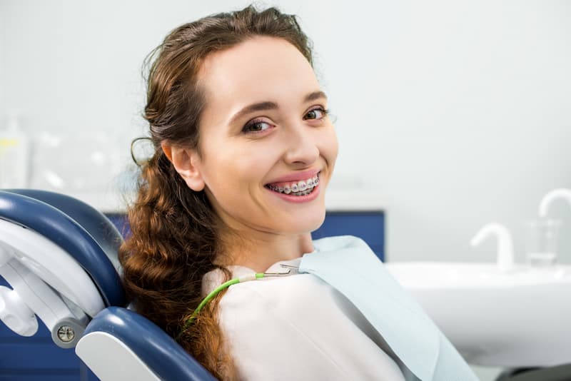¿Hasta qué edad se puede poner ortodoncia?